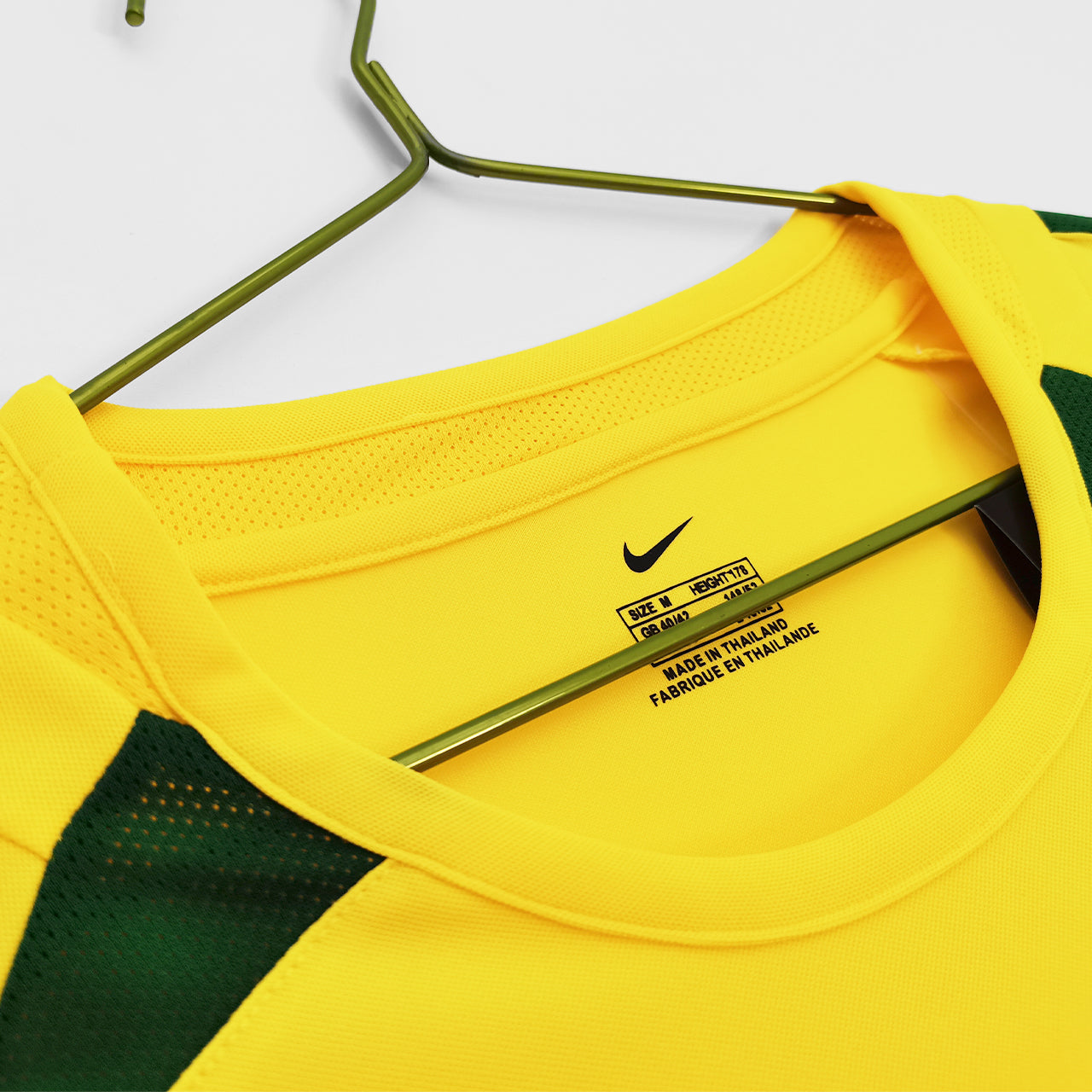 EQUIPACIÓN RETRO BRASIL 2002 (PERSONALIZABLE)