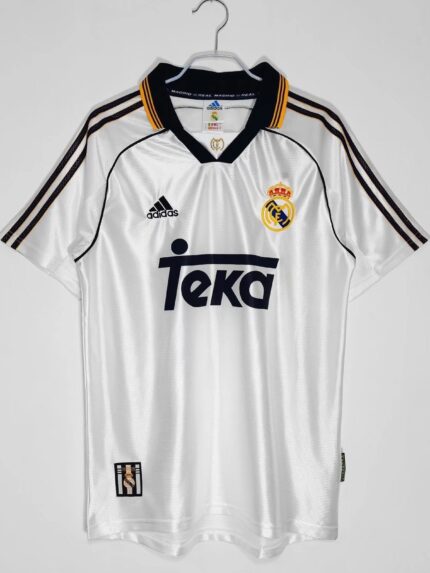 EQUIPACIÓN RETRO REAL MADRID 1998-00