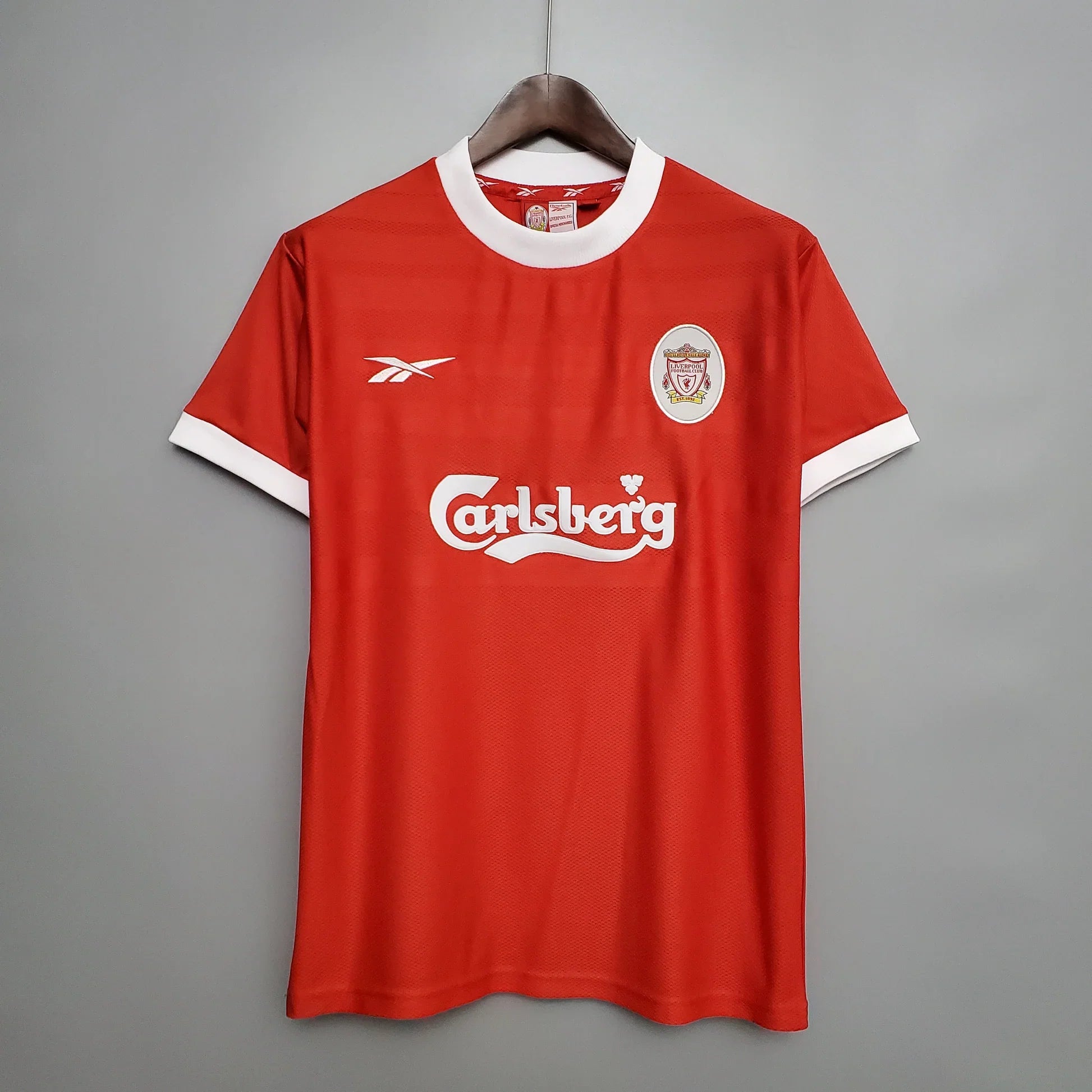 1_1946x_ca2c52e7-6a4c-45b4-9e70-8dcac69ac574 EQUIPACIÓN RETRO LIVERPOOL 1997 - Imagen 1