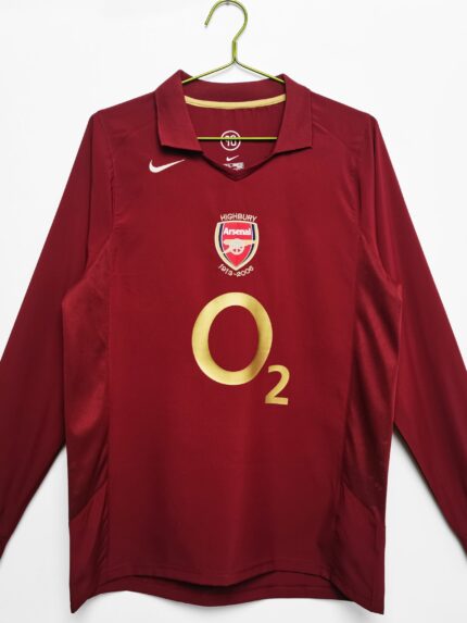 EQUIPACIÓN RETRO: ARSENAL 2005-06 MANGA LARGA