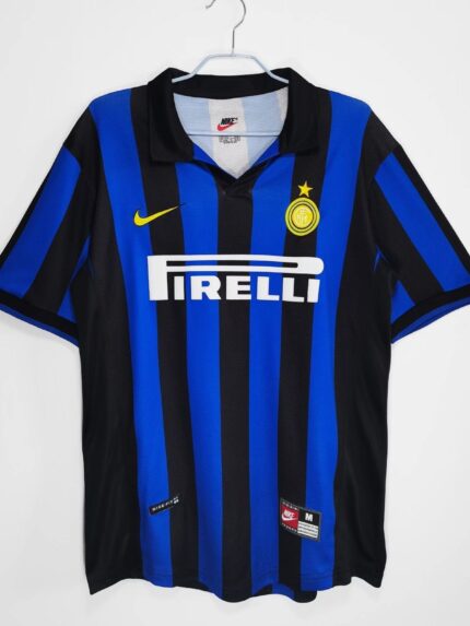 EQUIPACIÓN RETRO INTER DE MILAN  1998/99