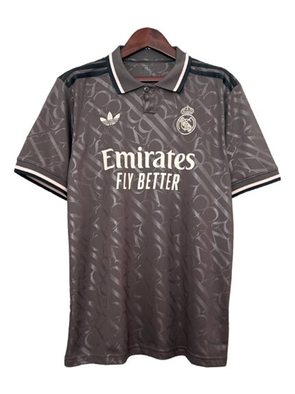 TERCERA EQUIPACIÓN REAL MADRID 2024-25