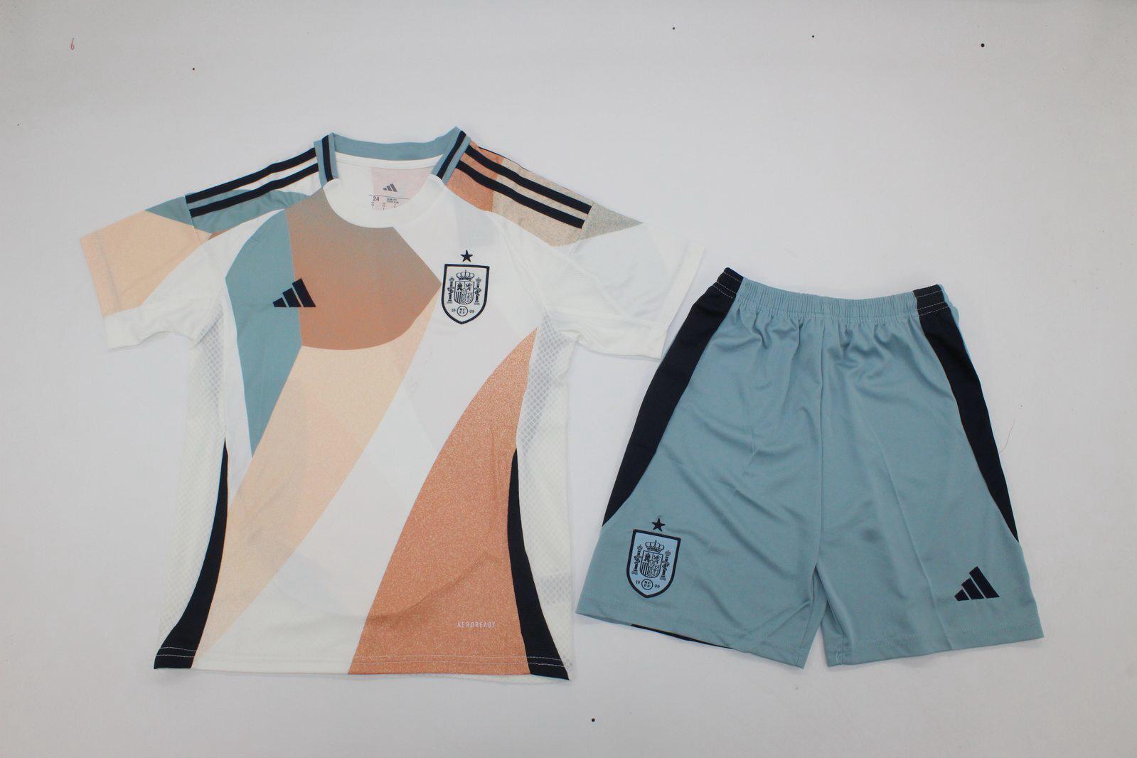f085ce62-bb7d-46ca-be62-27558bae77e0_0a531eb4-32ec-4eff-873e-f664242faf76 KIT KID-NIÑO: Selección española equipación alternativa - Imagen 1