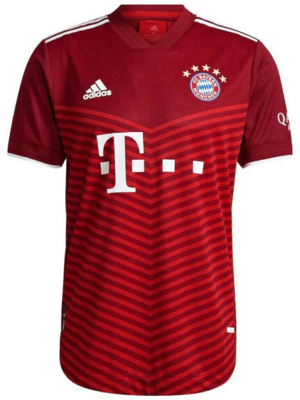 RETRO: PRIMERA EQUIPACIÓN BAYERN MUNICH 2021-22