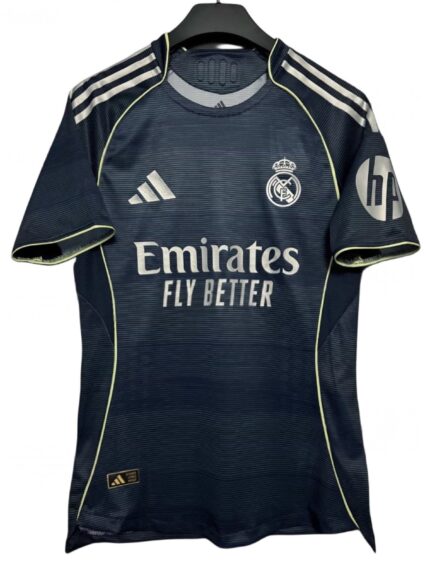 SEGUNDA EQUIPACIÓN REAL MADRID 2025-26